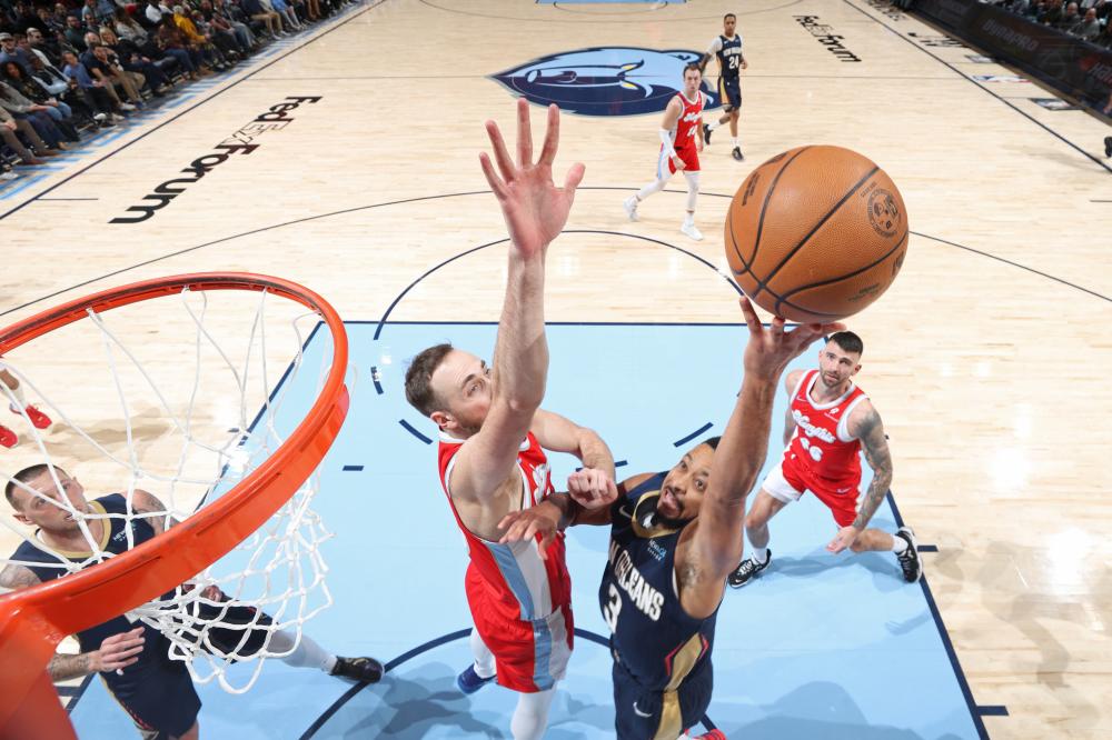 拉维斯的比 拉维斯的比